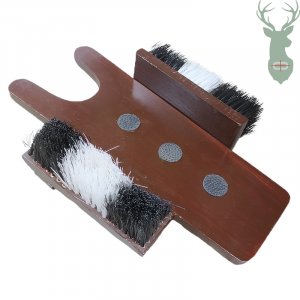 Shoe cleaner with brushes