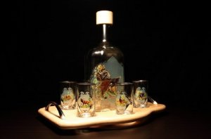 Jagerglass - Set with bottle 0,7l on a large tray + liqueur 50 ml