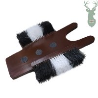 Shoe cleaner with brushes