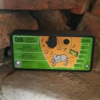 Ultrasonic rodent repeller OdM with volume control with adapter